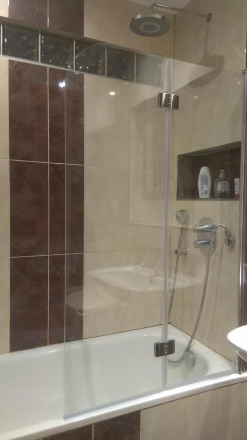 Old Summer House With Renovated Bathroom Praha Exteriér fotografie